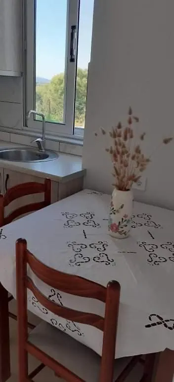 דירה Saranda Camping Riverside Room אלבניה